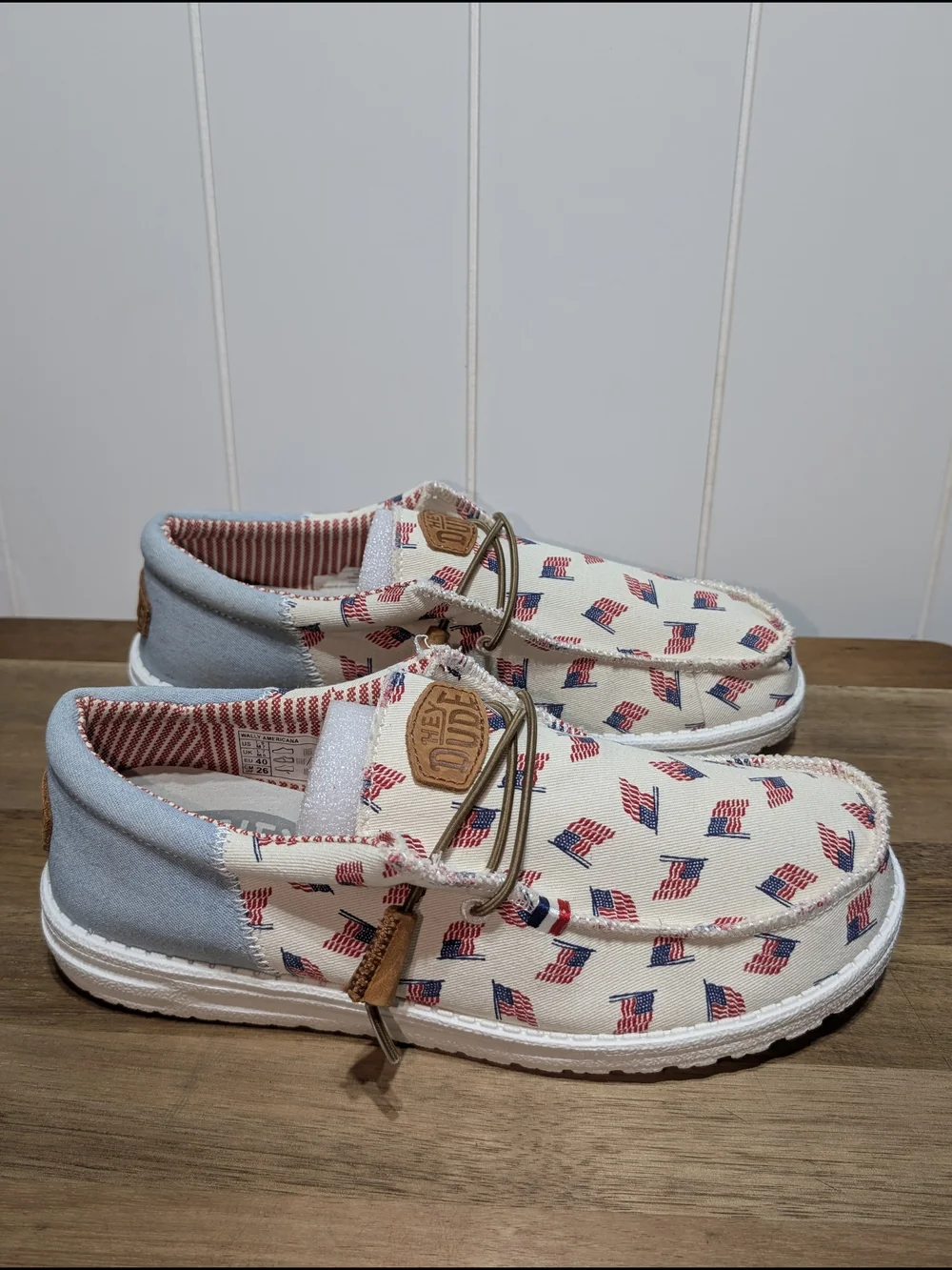 NWOT Hey Dude Wally Americana Flag Unisex M7/W9 Slip On Shoes Patriotic Summer